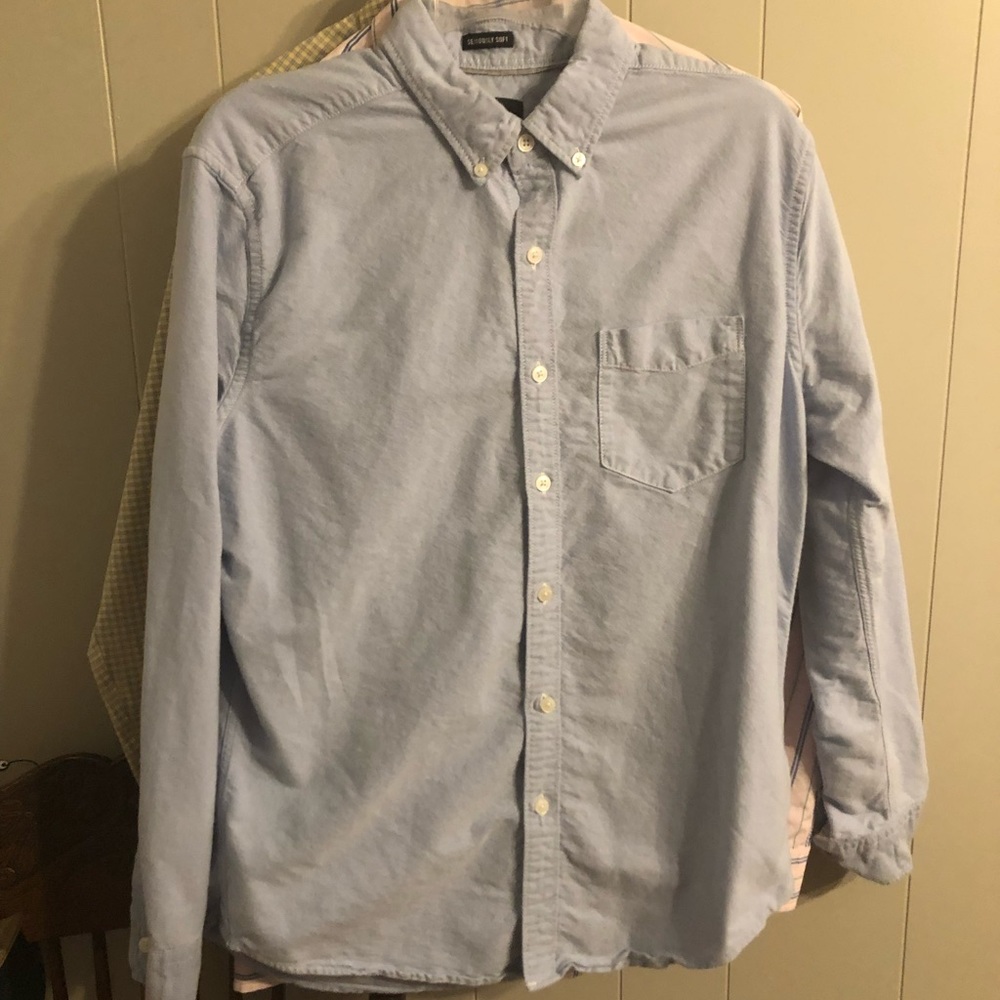 American Eagle button up shirt